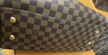Load image into Gallery viewer, LOUIS VUITTON Damier Ebene Trevi PM
