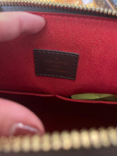 Load image into Gallery viewer, LOUIS VUITTON Damier Ebene Trevi PM
