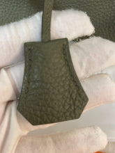 Load image into Gallery viewer, HERMES Birkin 35 Togo Gold Hardware
