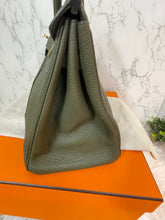 Load image into Gallery viewer, HERMES Birkin 35 Togo Gold Hardware
