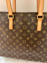 Load image into Gallery viewer, LOUIS VUITTON Monogram Luco Tote Bag
