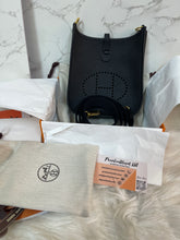 Load image into Gallery viewer, HERMES Taurillon Clemence Evelyne TPM Black (NEW!!)
