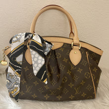 Load image into Gallery viewer, LOUIS VUITTON Monogram Canvas Tivoli PM
