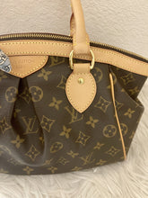 Load image into Gallery viewer, LOUIS VUITTON Monogram Canvas Tivoli PM
