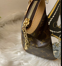 Load image into Gallery viewer, LOUIS VUITTON Monogram Canvas Tivoli PM
