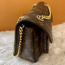 Load image into Gallery viewer, LOUIS VUITTON Monogram Passy (BRAND NEW)
