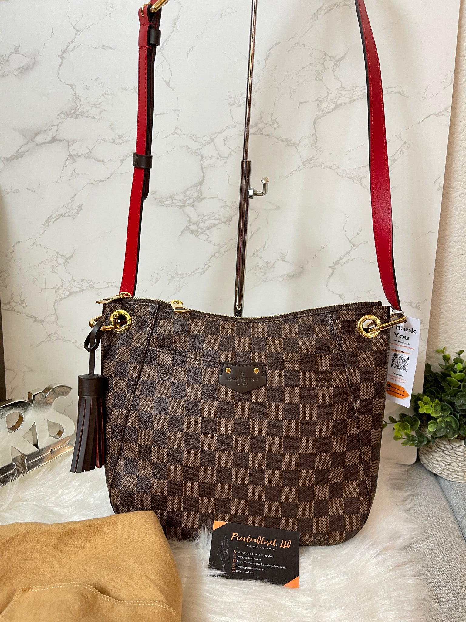 Louis Vuitton South Bank Besace Damier Ebene Bag