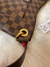 Load image into Gallery viewer, LOUIS VUITTON Damier Ebene South Bank Besace
