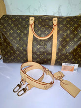 Load image into Gallery viewer, LOUIS VUITTON Keepall 50 Bandoulière Monogram
