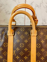Load image into Gallery viewer, LOUIS VUITTON Keepall 45 Bandoulière Monogram
