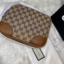 Load image into Gallery viewer, GUCCI Bree Camera Bag Brown

