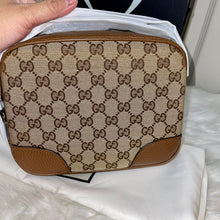 Load image into Gallery viewer, GUCCI Bree Camera Bag Brown
