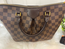 Load image into Gallery viewer, LOUIS VUITTON Siena Damier Ebene PM
