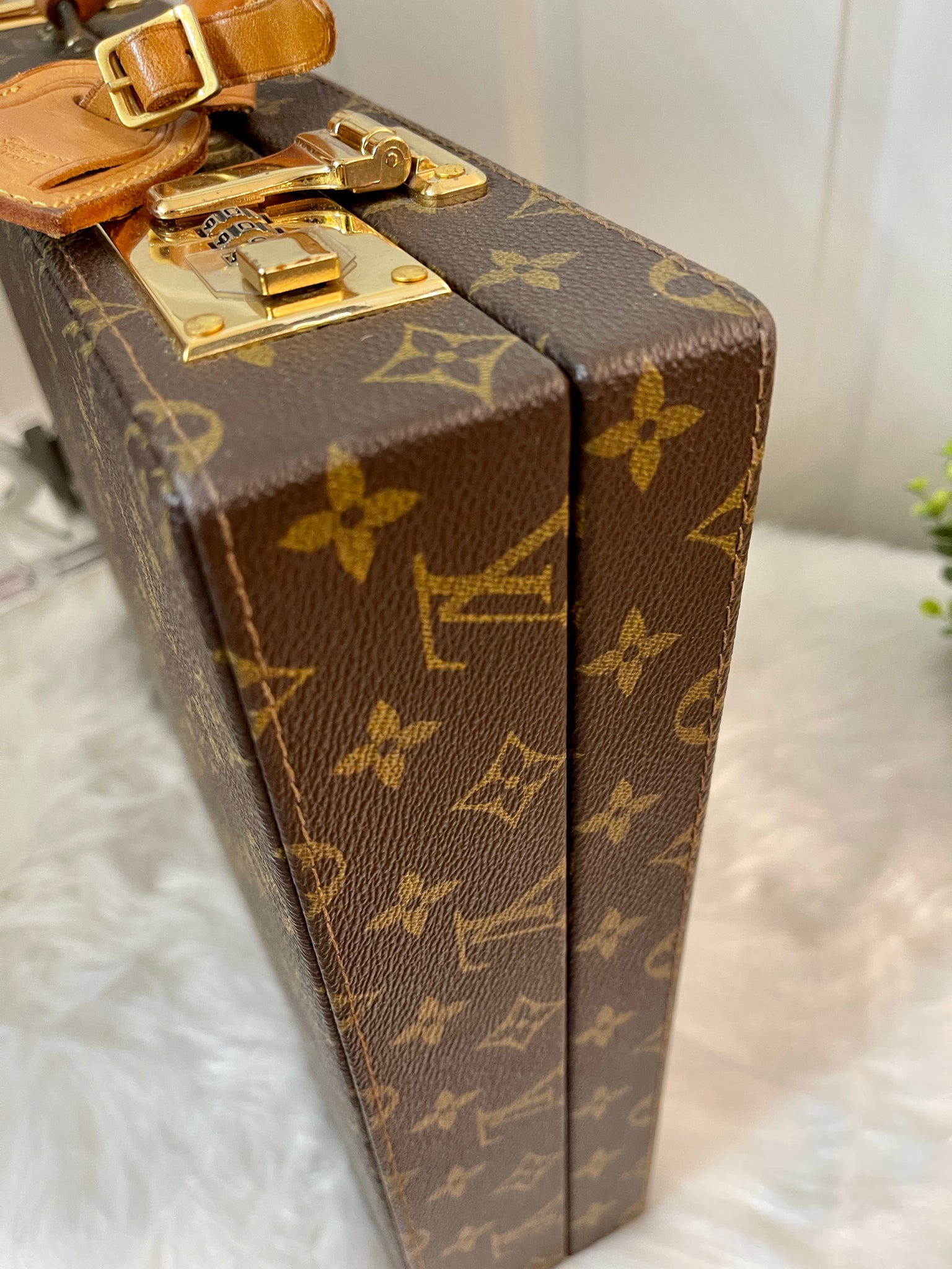 Louis Vuitton - Monogram President Classeur Briefcase