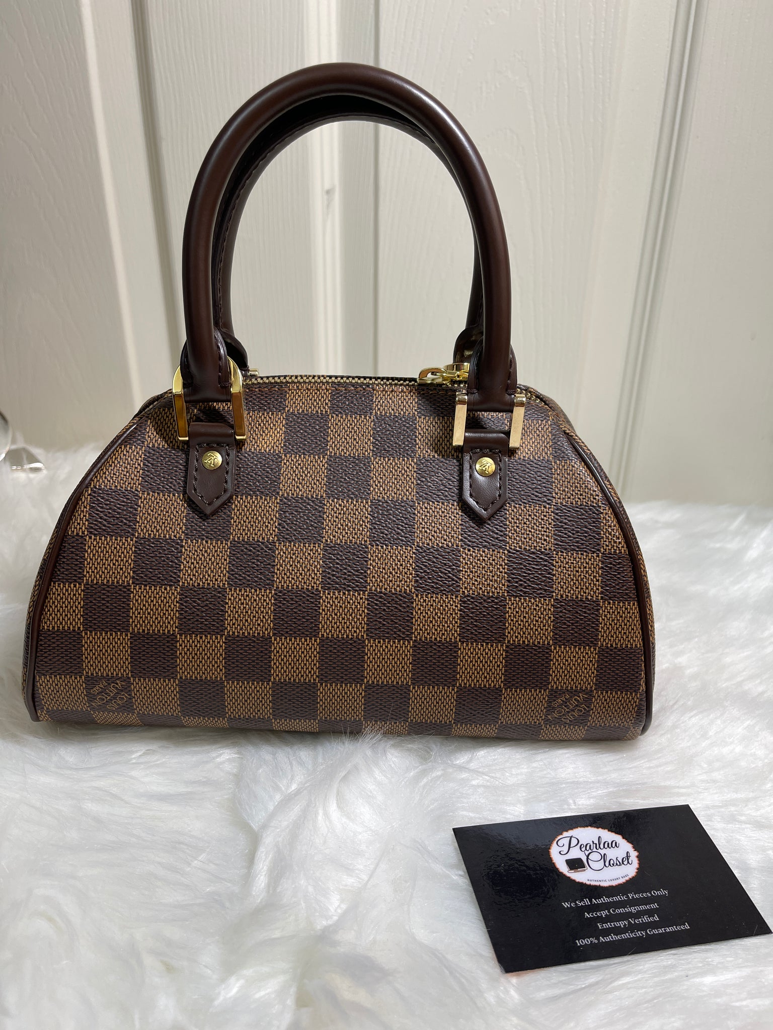 Louis Vuitton Small Bags & Handbags for Women, Authenticity Guaranteed