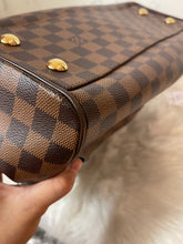 Load image into Gallery viewer, LOUIS VUITTON Trevi PM Damier Ebene
