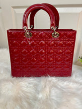 Load image into Gallery viewer, CHRISTIAN DIOR Lady Dior Patent Leather Cannage Red (Large)
