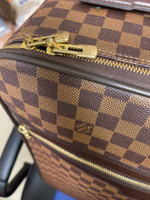 Load image into Gallery viewer, LOUIS VUITTON Pegase 55 Damier Ebene
