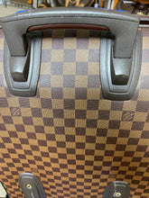 Load image into Gallery viewer, LOUIS VUITTON Pegase 55 Damier Ebene
