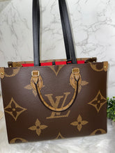 Load image into Gallery viewer, LOUIS VUITTON On The Go Reverse MM
