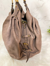 Load image into Gallery viewer, LOUIS VUITTON Mahina L in Sable

