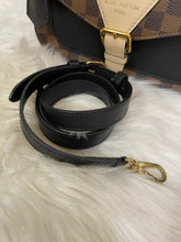 Load image into Gallery viewer, LOUIS VUITTON Damier Ebene Beaumarchais
