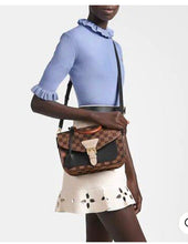 Load image into Gallery viewer, LOUIS VUITTON Damier Ebene Beaumarchais
