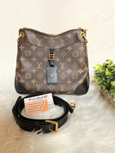 Load image into Gallery viewer, LOUIS VUITTON Odéon PM
