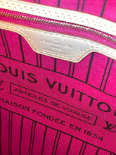 Load image into Gallery viewer, LOUIS VUITTON Monogram Neverfull GM
