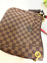 Load image into Gallery viewer, LOUIS VUITTON Damier Ebene South Bank Besace PM
