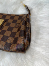 Load image into Gallery viewer, LOUIS VUITTON Damier Ebene Eva Clutch
