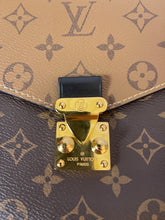 Load image into Gallery viewer, LOUIS VUITTON Monogram Reverse Canvas Pochette Metis
