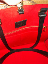 Load image into Gallery viewer, LOUIS VUITTON On-The-Go Reverse MM
