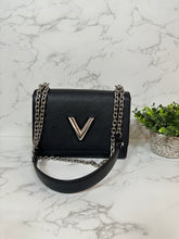 Load image into Gallery viewer, LOUIS VUITTON Epi Leather Twist MM
