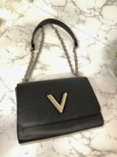 Load image into Gallery viewer, LOUIS VUITTON Epi Leather Twist MM
