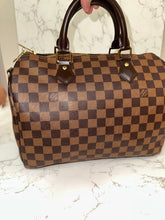 Load image into Gallery viewer, LOUIS VUITTON Damier Ebene Speedy Bandoulière 30
