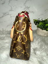 Load image into Gallery viewer, LOUIS VUITTON Pallas BB

