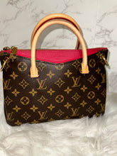 Load image into Gallery viewer, LOUIS VUITTON Pallas BB
