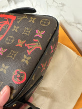 Load image into Gallery viewer, LOUIS VUITTON Monogram Fall In Love Sac Coeur
