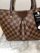 Load image into Gallery viewer, LOUIS VUITTON Siena PM
