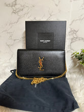 Load image into Gallery viewer, YSL Caviar Wallet On Chain
