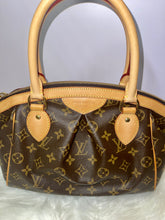 Load image into Gallery viewer, LOUIS VUITTON Monogram Canvas Tivoli PM
