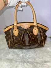 Load image into Gallery viewer, LOUIS VUITTON Monogram Canvas Tivoli PM
