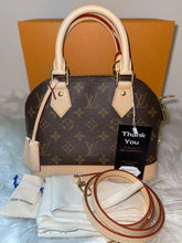Load image into Gallery viewer, LOUIS VUITTON Alma BB Monogram - Brandnew ( 2021 )
