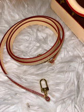 Load image into Gallery viewer, LOUIS VUITTON Alma BB Monogram - Brandnew ( 2021 )
