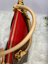 Load image into Gallery viewer, LOUIS VUITTON V Tote
