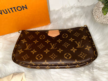 Load image into Gallery viewer, Louis Vuitton Multi Pochette accessoires
