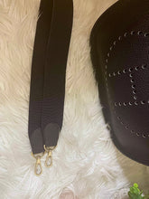 Load image into Gallery viewer, HERMES Clemence Leather Evelyne GM - Black
