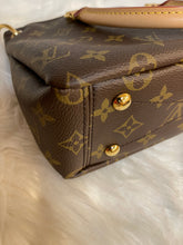 Load image into Gallery viewer, LOUIS VUITTON Pallas BB
