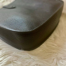 Load image into Gallery viewer, HERMES Clemence Leather Evelyne GM - Black
